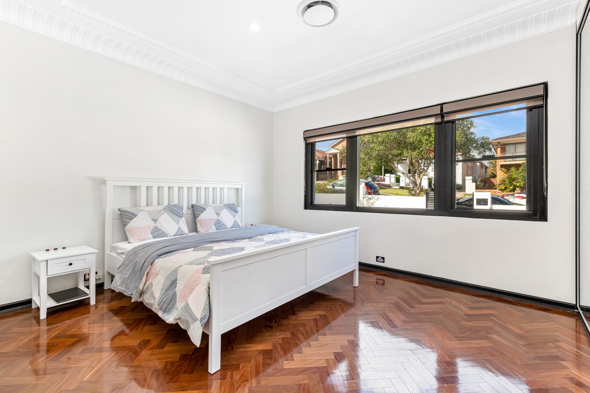 Real Estate For Sale 13 Mooney Avenue Earlwood , NSW