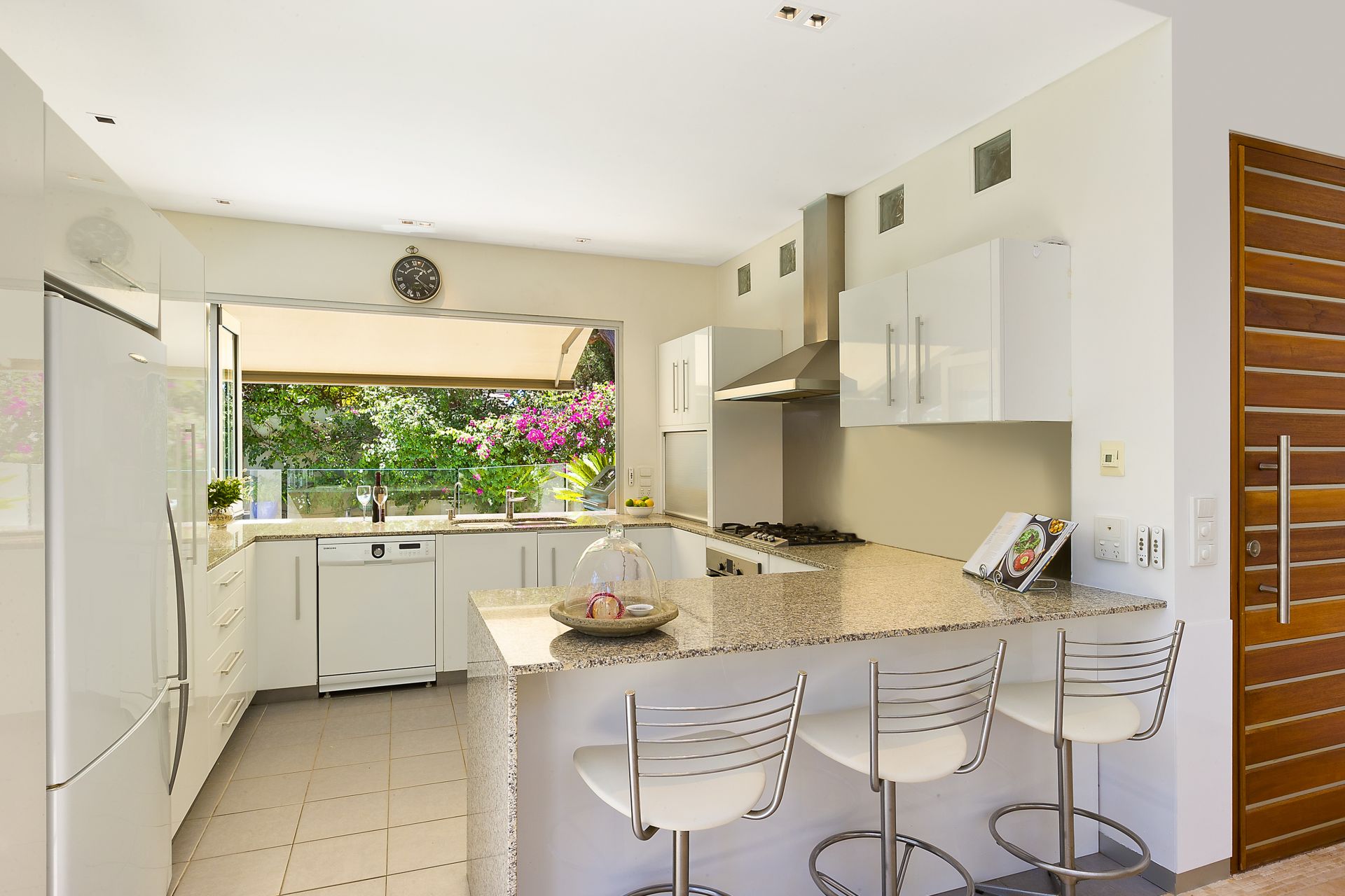 33 Loombah Street Bilgola NSW 2107, Bilgola - Thumbnail 3