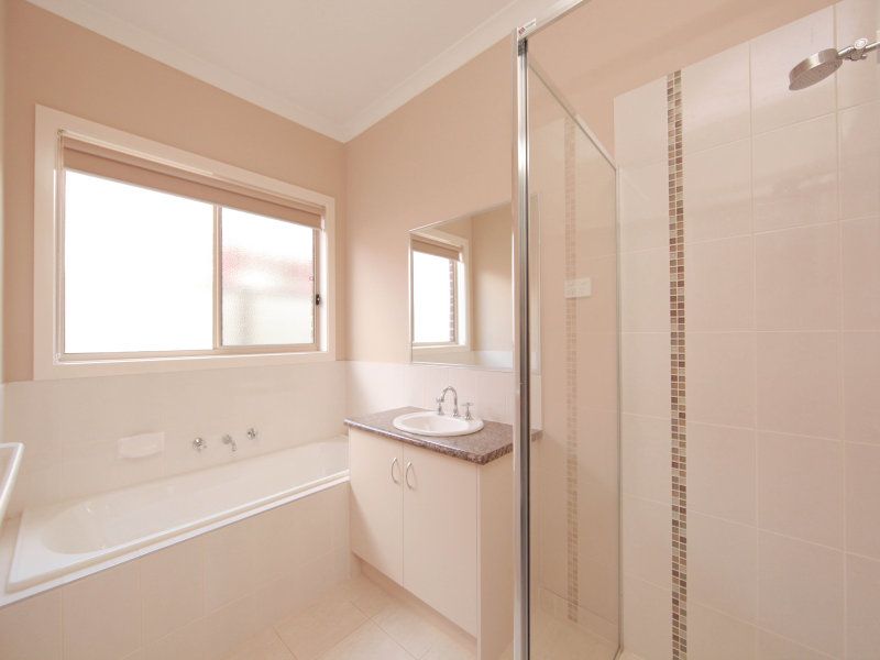 1 Maize Place MERNDA, Mernda - Thumbnail 2