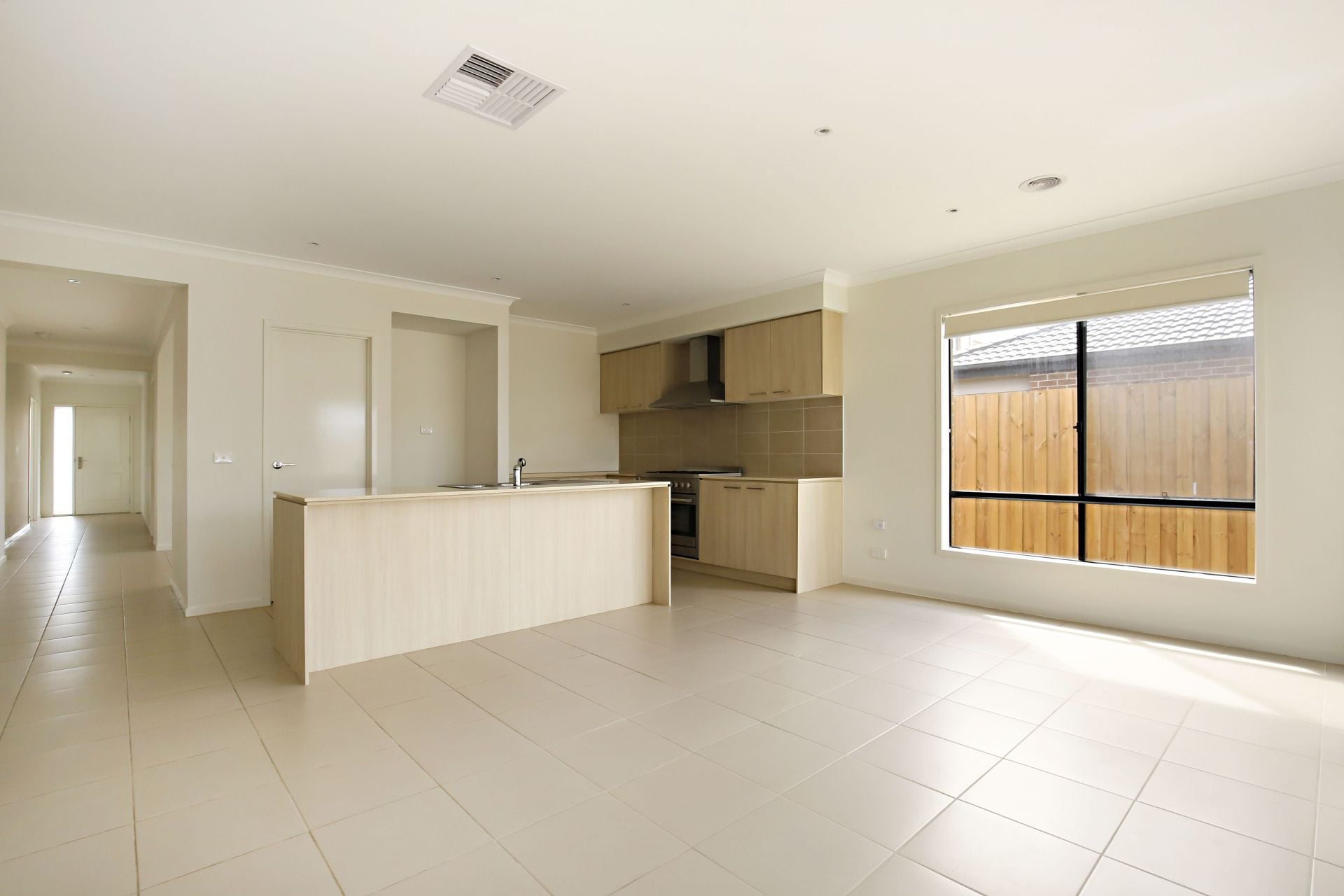LUXURY HOME AT YOUR FINGERTIPS