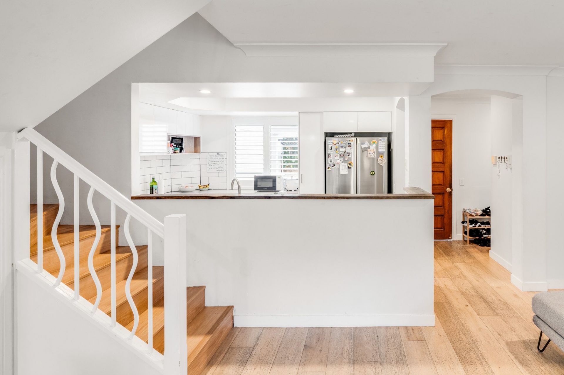 302/2214 Gold Coast Highway, Mermaid Beach - Thumbnail 5