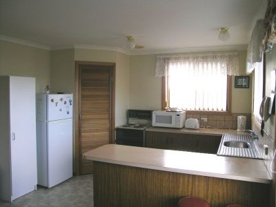132 Caroline Street, EAST DEVONPORT, East Devonport - Thumbnail 2
