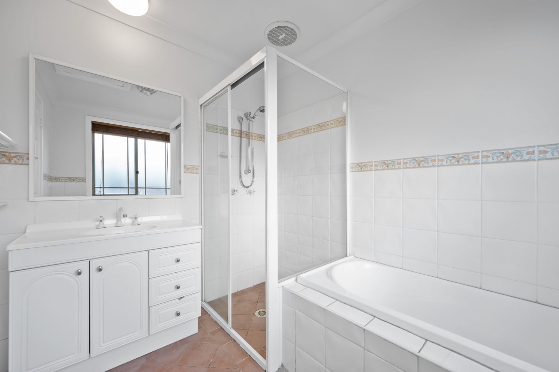 1/736-738 Kingsway (Entry Via Premier ) Street Gymea NSW, Gymea - Thumbnail 6