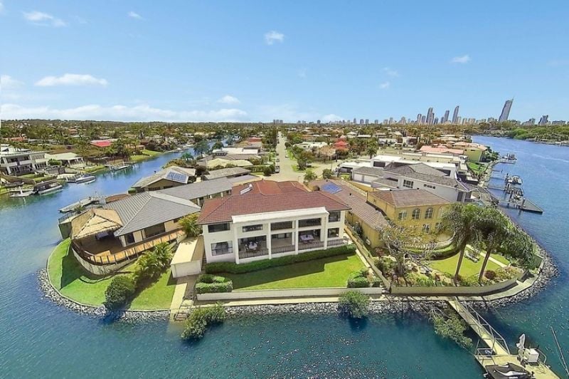 34 Kookaburra Court, Bundall - Image 1