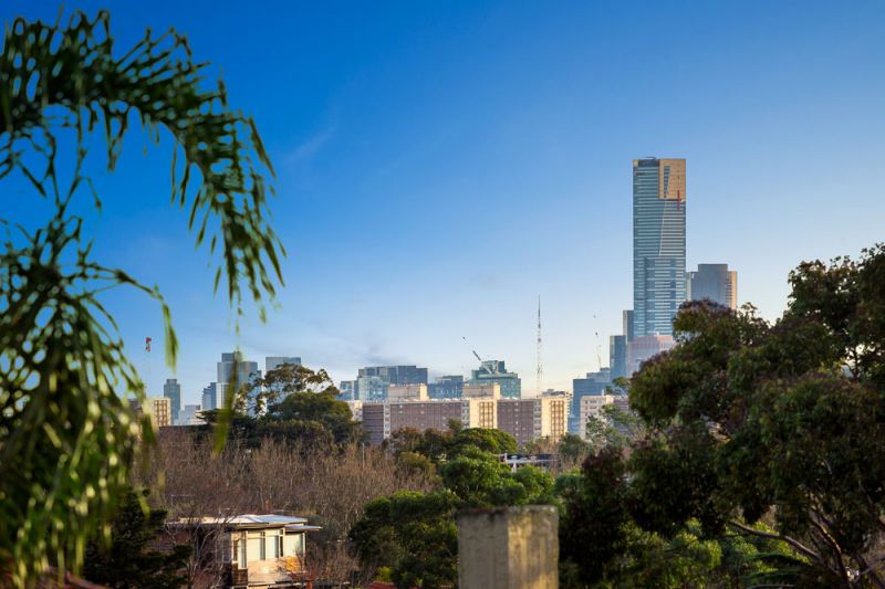 7 Sir William Street, Kew - Thumbnail 2