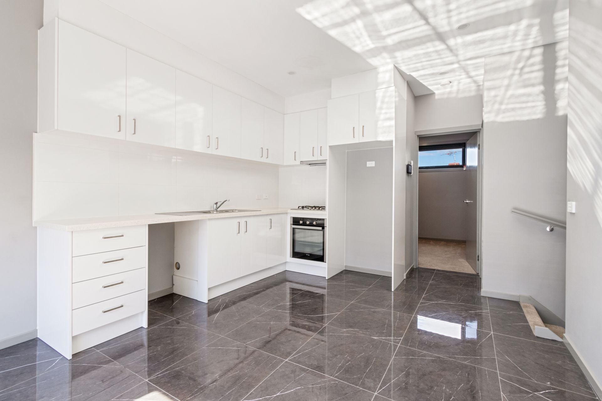 2 WEEKS FREE RENT