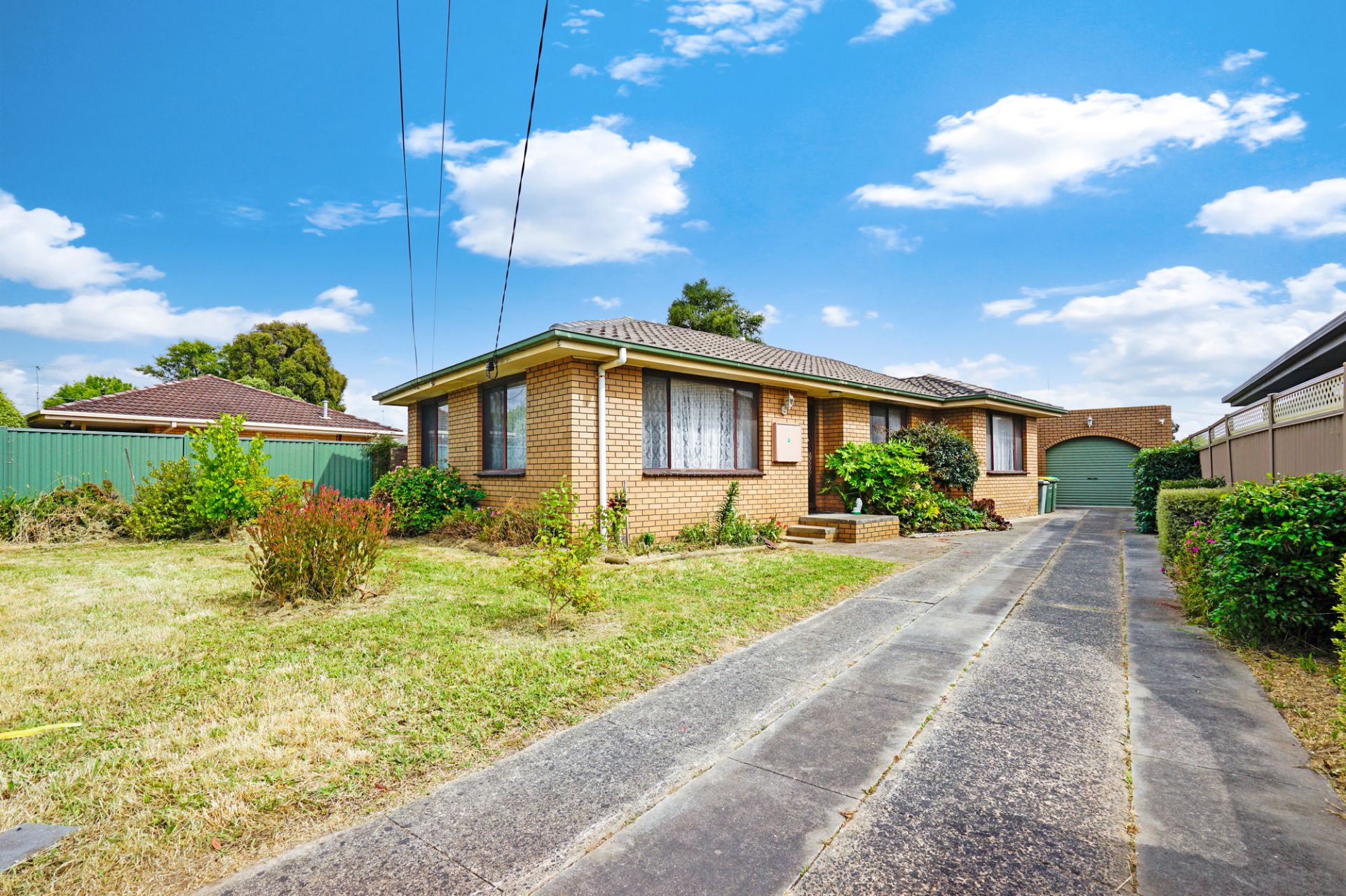 22 Elinand Street Wendouree VIC, Wendouree - Thumbnail 4