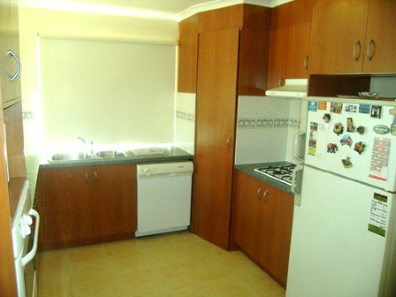 4 Woodbridge Place, Burnside - Thumbnail 3