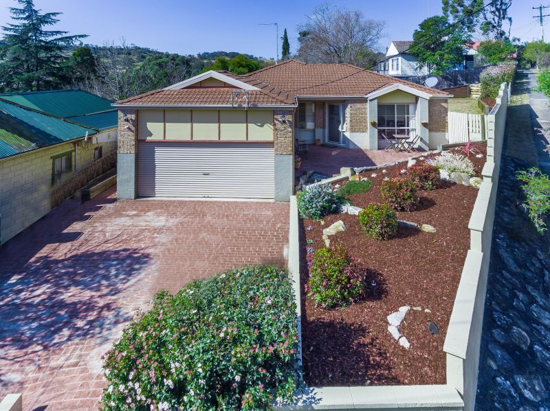 Real Estate For Sale 16A Picton Avenue Picton , NSW