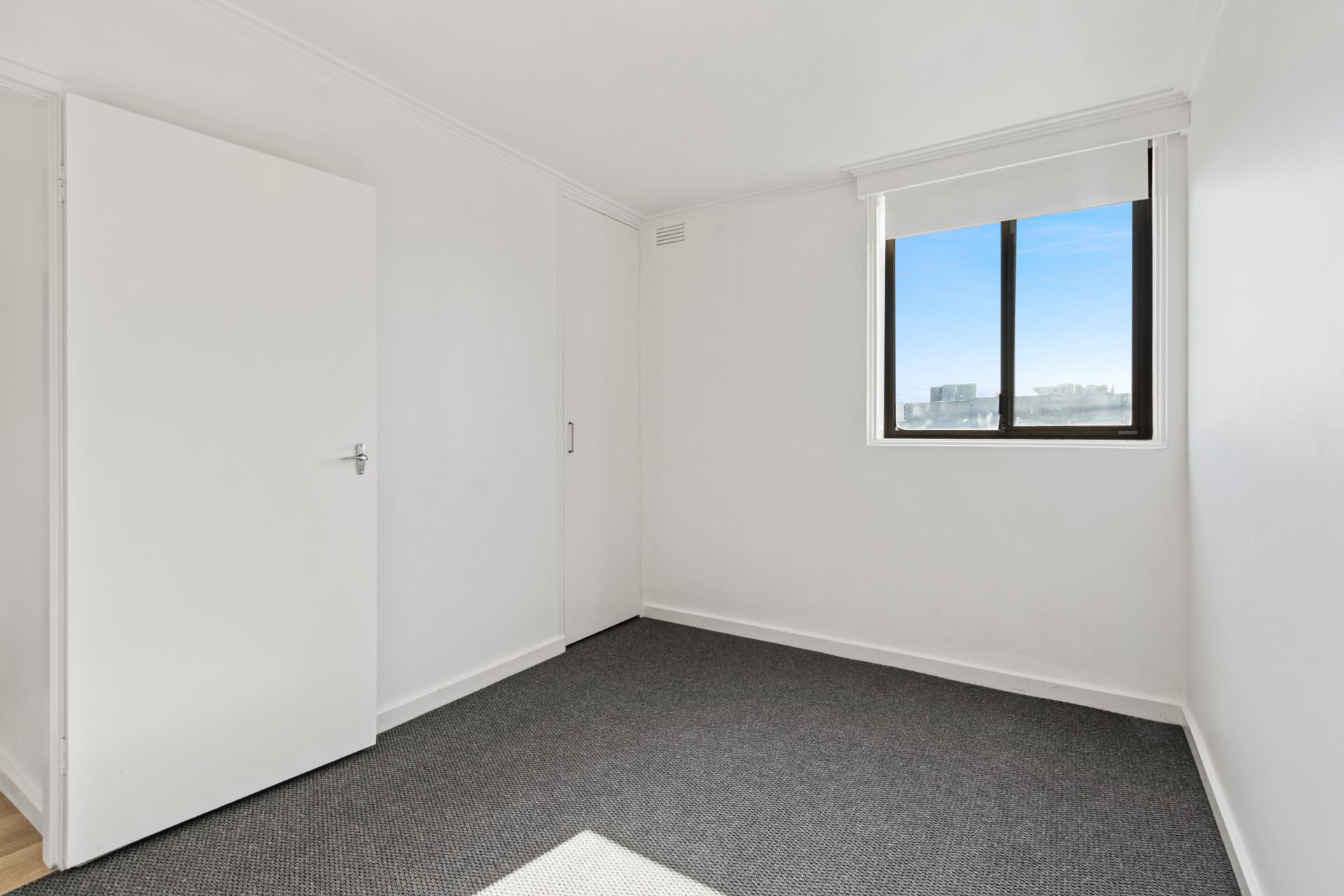 Newly Renovated Apartment In Prime Location