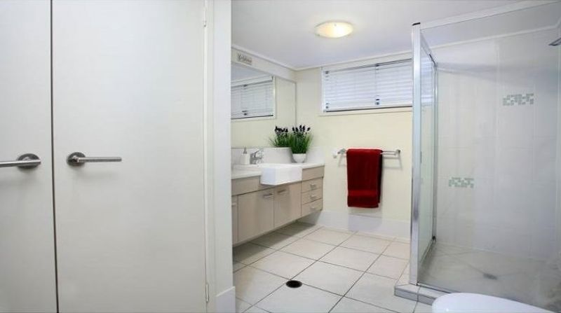 18/4 Grand Parade Kawana Island QLD, Kawana Island - Thumbnail 7