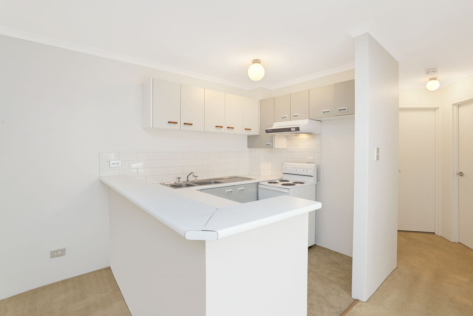 1/54 Glencoe Street, Sutherland, Sutherland - Thumbnail 4