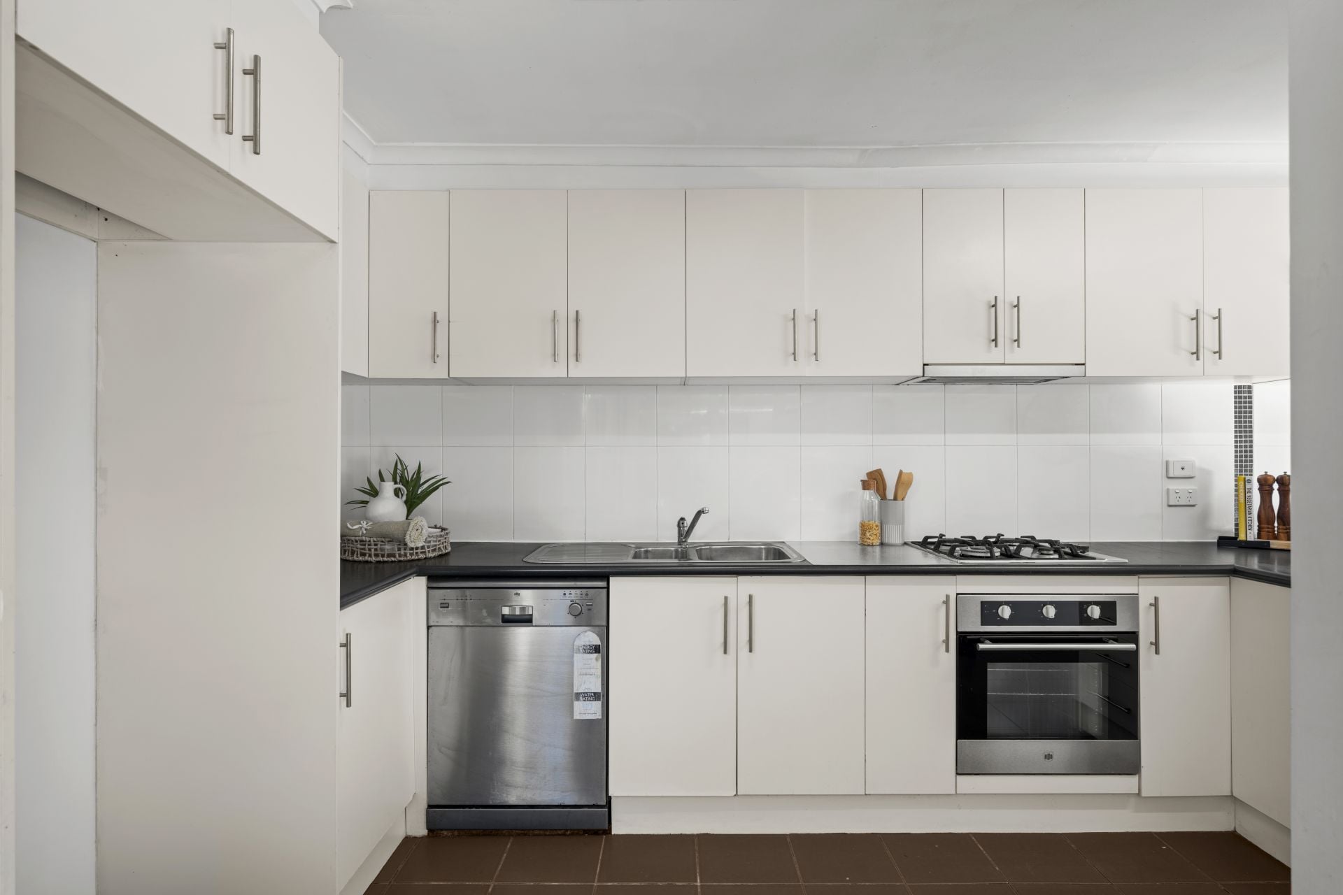 A Stylish Abode In A Peaceful Location