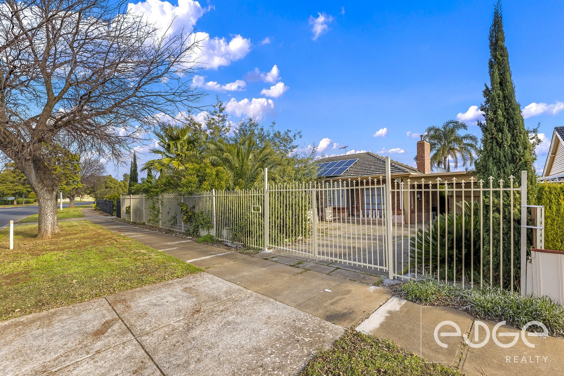 225 Midway Road, ELIZABETH DOWNS Edge Realty