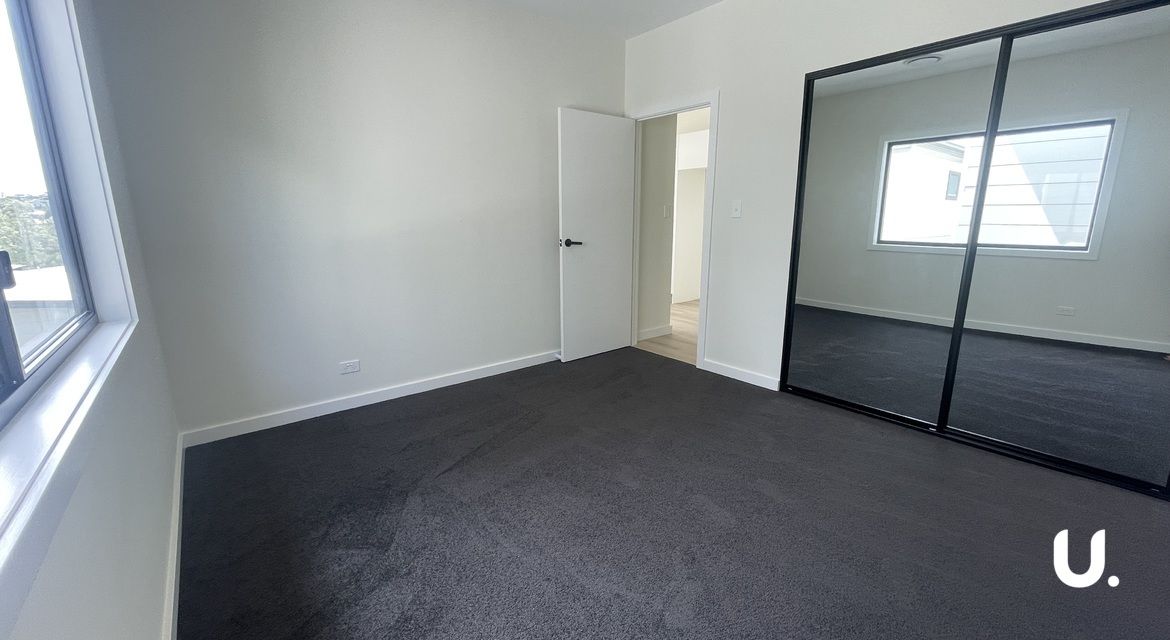 Tullimbar 37 Candelo Place