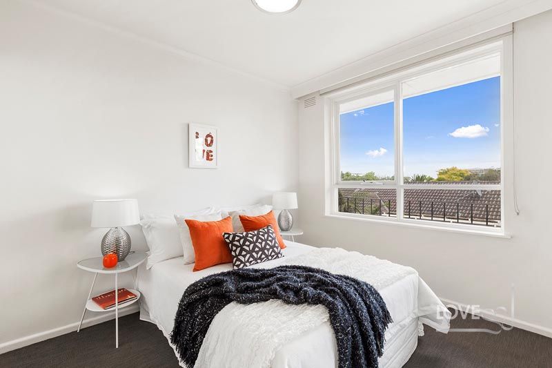 Attractive Apartment in the Heart of Thornbury!