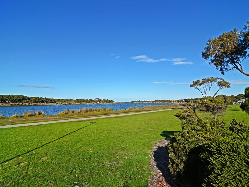 15 Arinya Crescent, Anglesea - Thumbnail 4