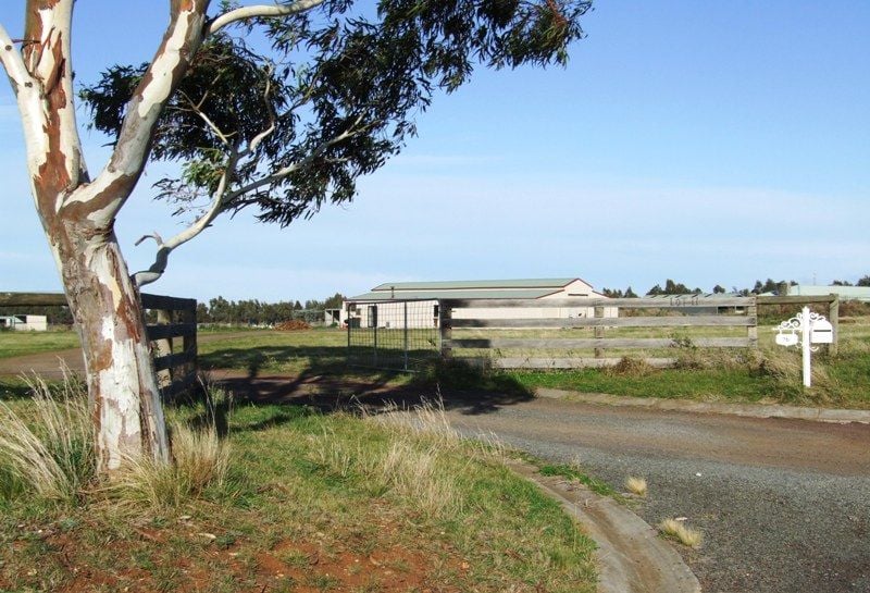 26 Dodemaide Circuit, Merrimu - Thumbnail 2