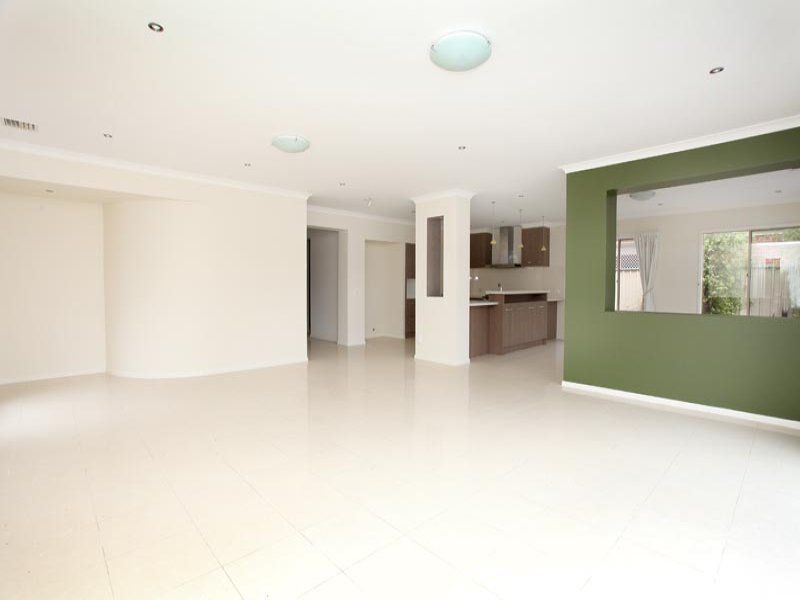 10 Inglewood Drive, Burnside Heights - Thumbnail 7