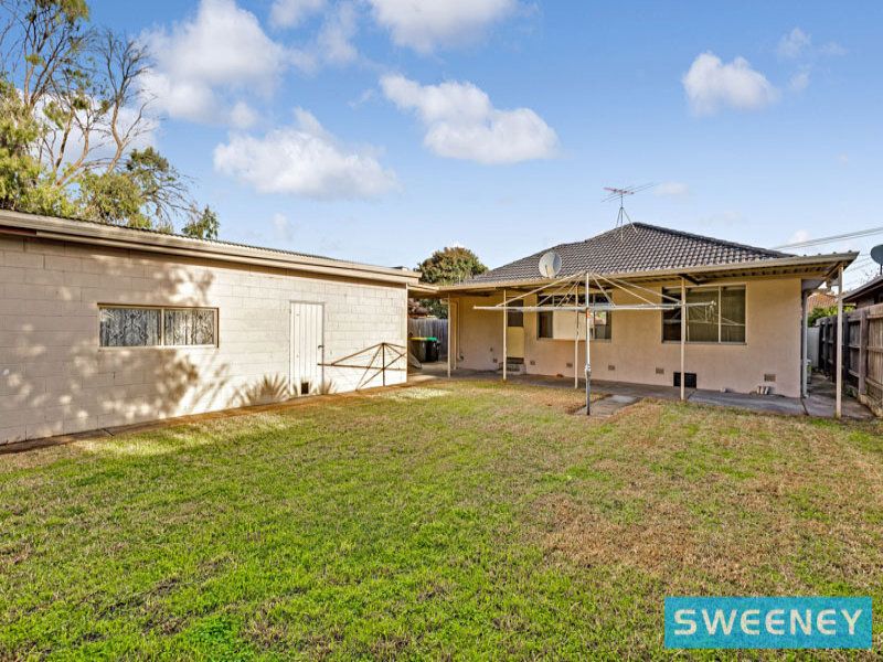 23 Simmons Drive