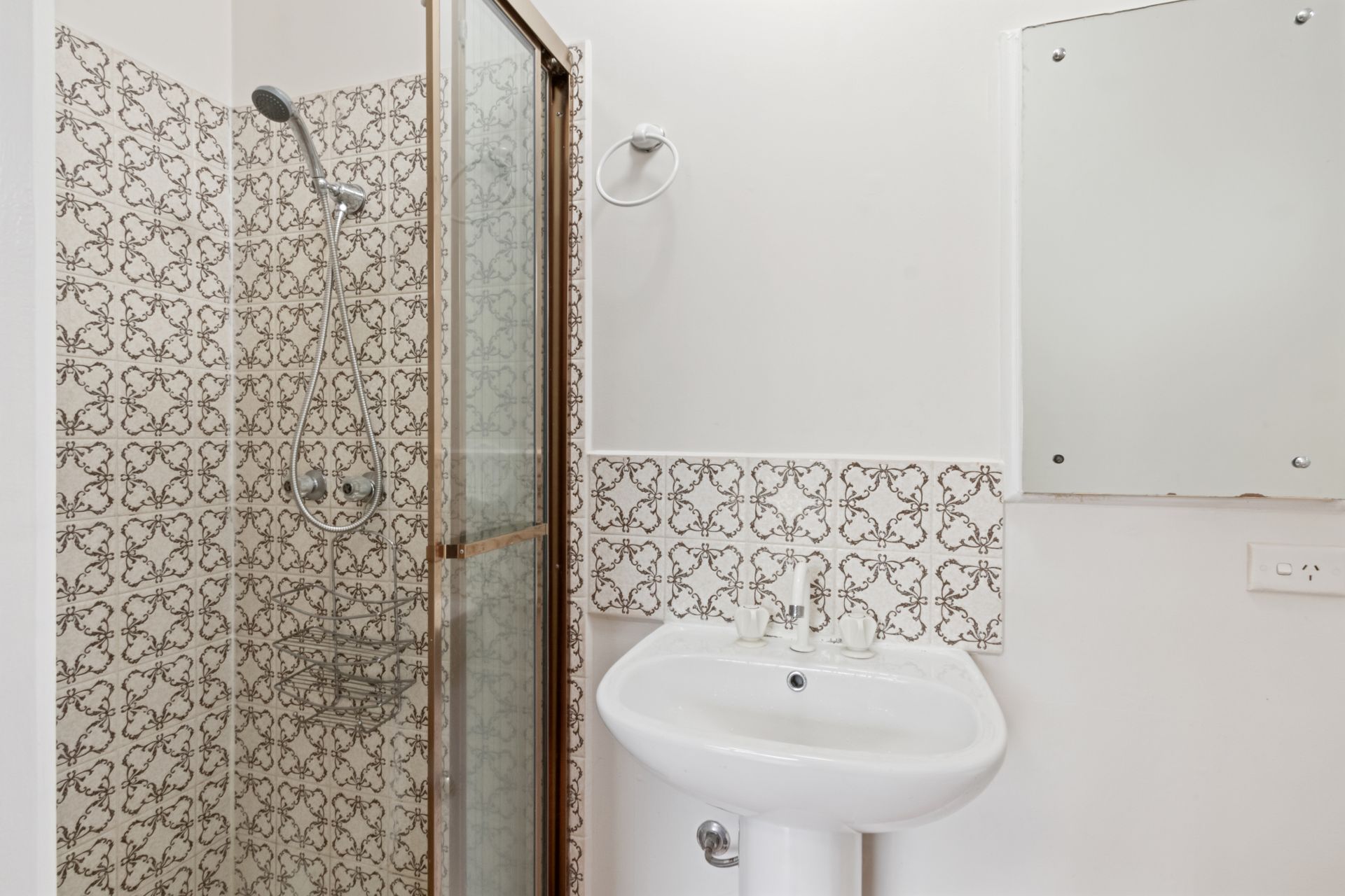 LOCATION, TRANQUILLITY & CONVENIENCE