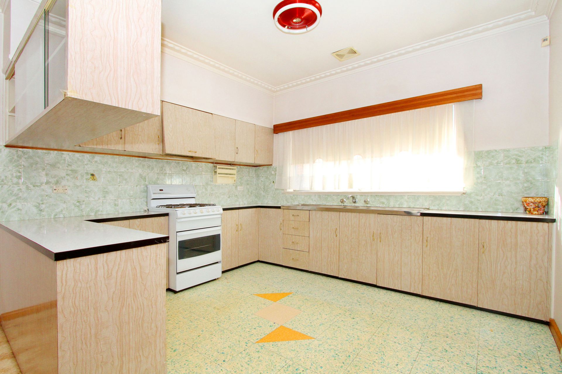 Versatile Home + Large Block = Exciting Prospects