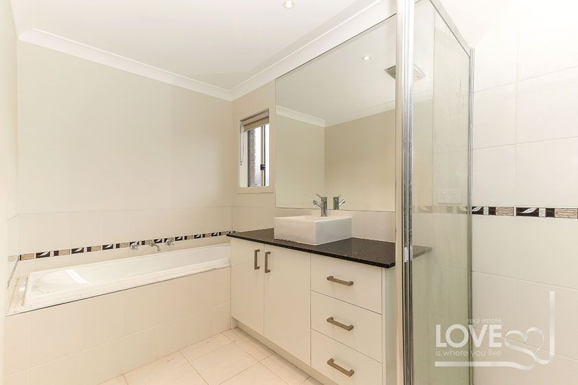 STYLISHNESS, SIZE & LOCATION, WHAT A WINNER!