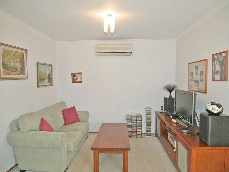 9 Hughes Crescent, Ngunnawal - Thumbnail 6