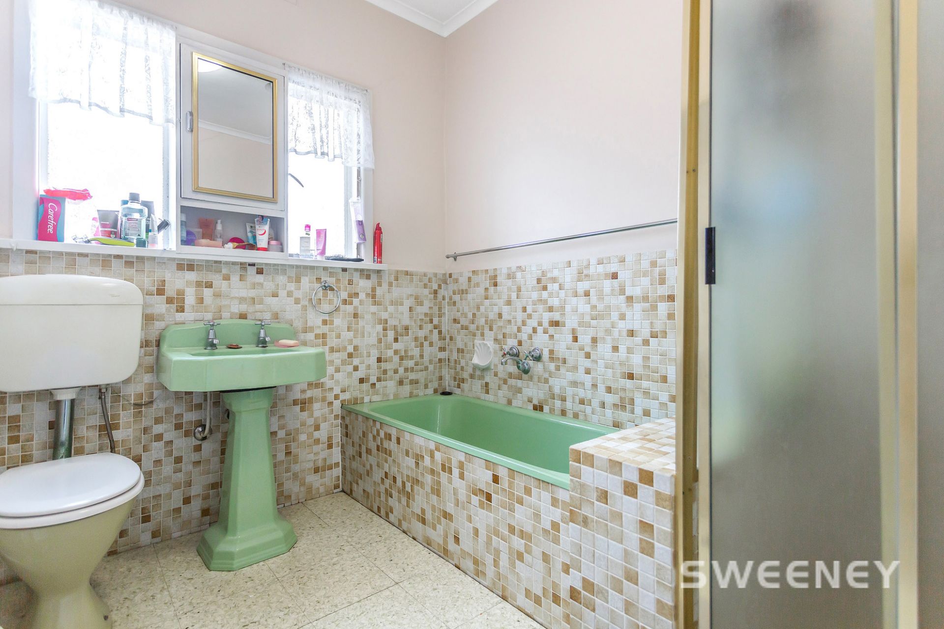39 Clematis Avenue, Altona North - Thumbnail 6