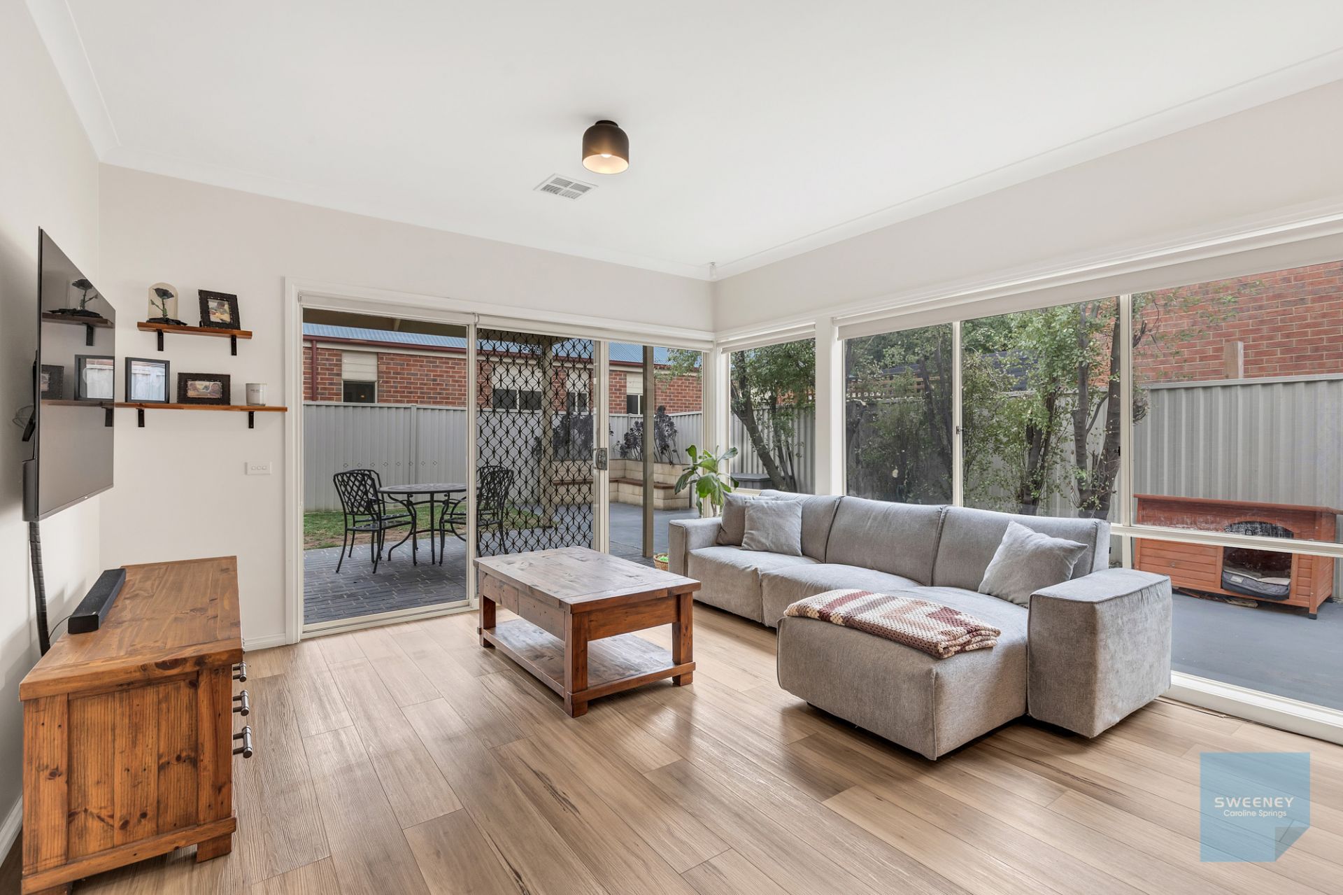 19 Moreton Close, Caroline Springs - Thumbnail 8