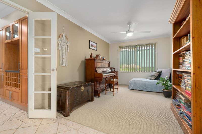 Real Estate For Sale 37 Cardale Road Macquarie Hills , NSW