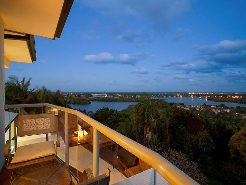 22 Bluehaze Crescent BANORA POINT NSW, Banora Point - Thumbnail 2