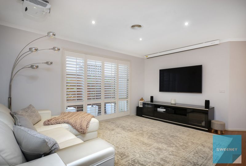 5 Swanhurst Green, Caroline Springs - Thumbnail 8