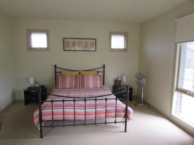 **Modern & Contemporary Living**