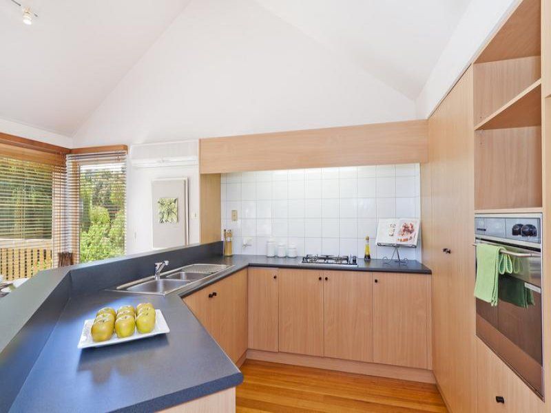 30 Blue Waters Drive OCEAN GROVE VIC, Ocean Grove - Thumbnail 5