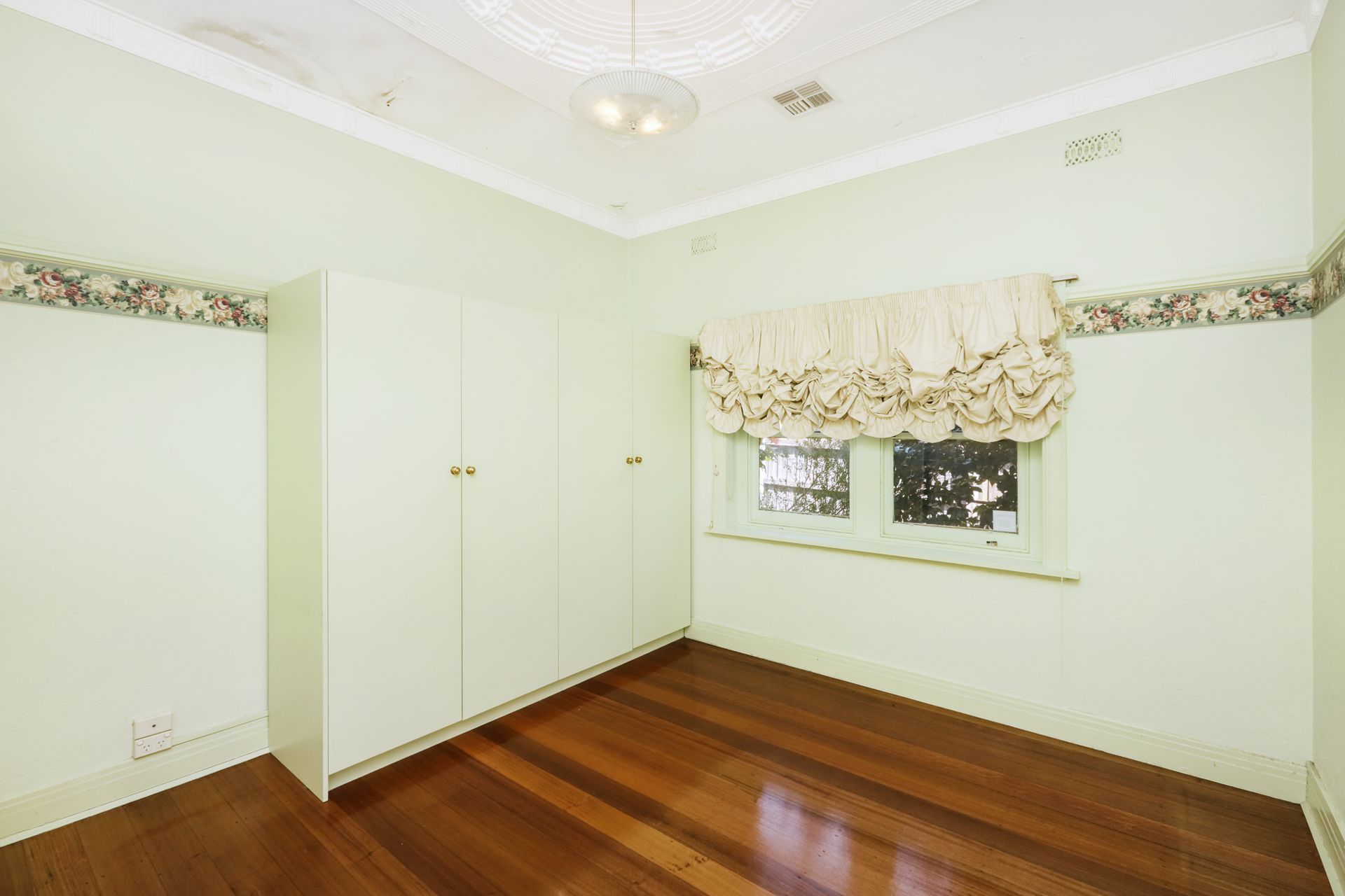 108 Raleigh Road Maribyrnong VIC, Maribyrnong - Thumbnail 4