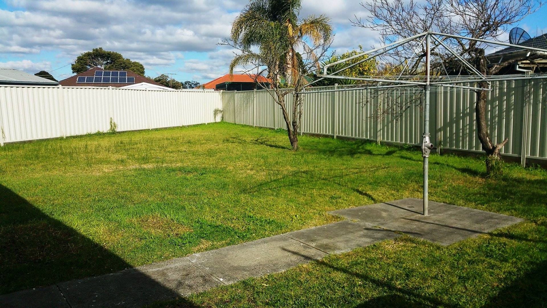 3 BEDROOM HOME IN A QUIET LOCATION