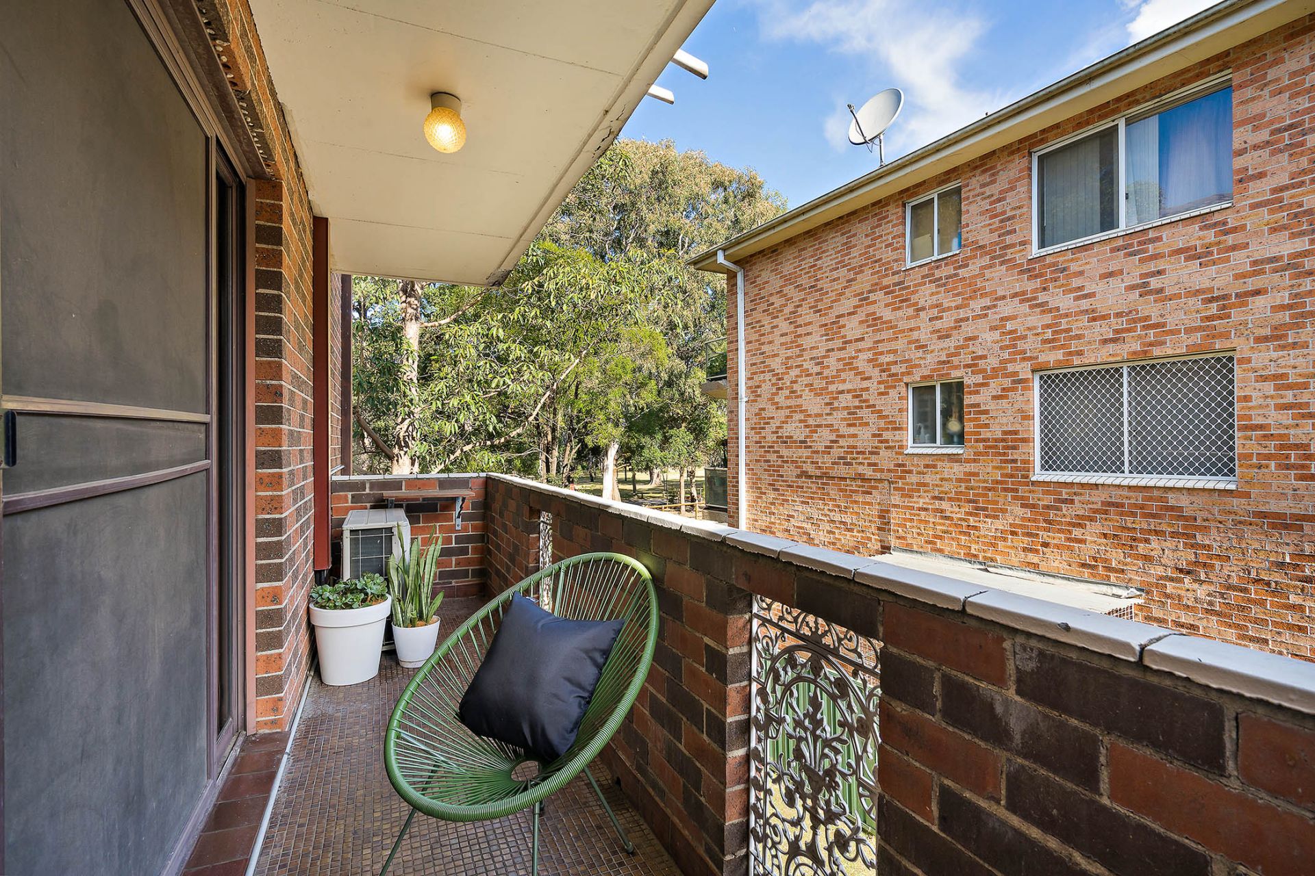 Real Estate For Sale 2/27 Park Avenue Westmead , NSW