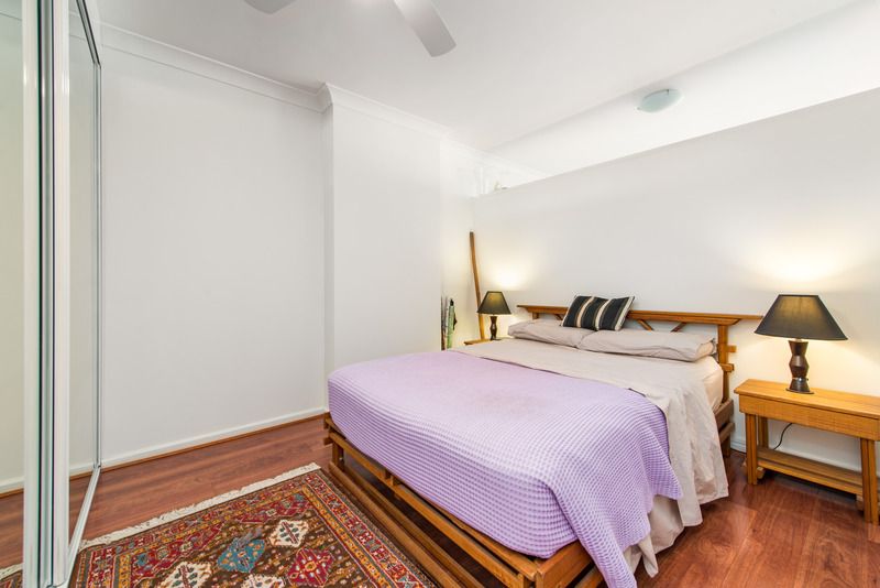 Perfect Petersham Apartment