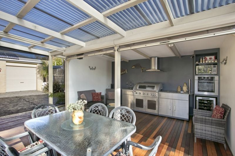 2 Cronulla Court Barwon Heads VIC, Barwon Heads - Thumbnail 2
