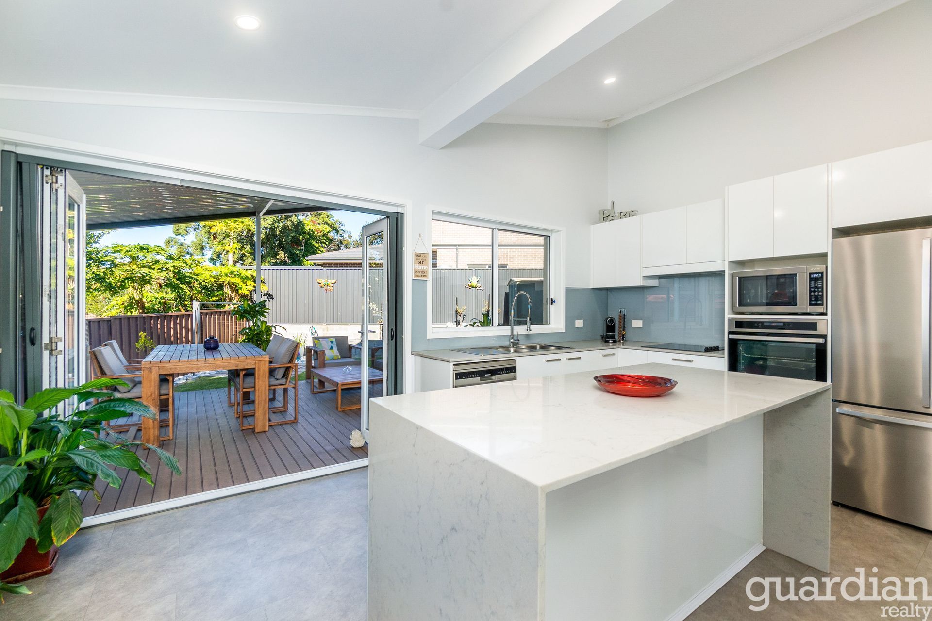 9 Chalet Road Kellyville NSW, Kellyville - Thumbnail 2