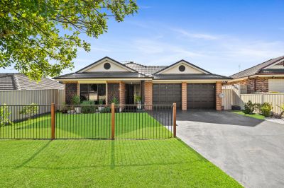 Blue Haven 3 Landhaven Avenue