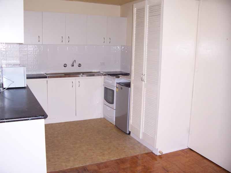 STUDIO FOR LEASE - HEART OF PRESTON