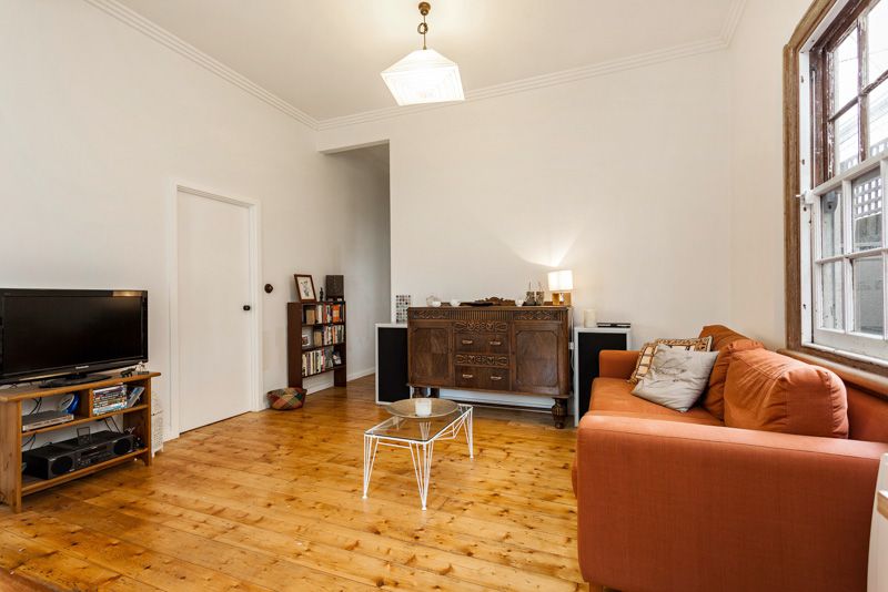 34 Raleigh Street, Footscray - Thumbnail 4