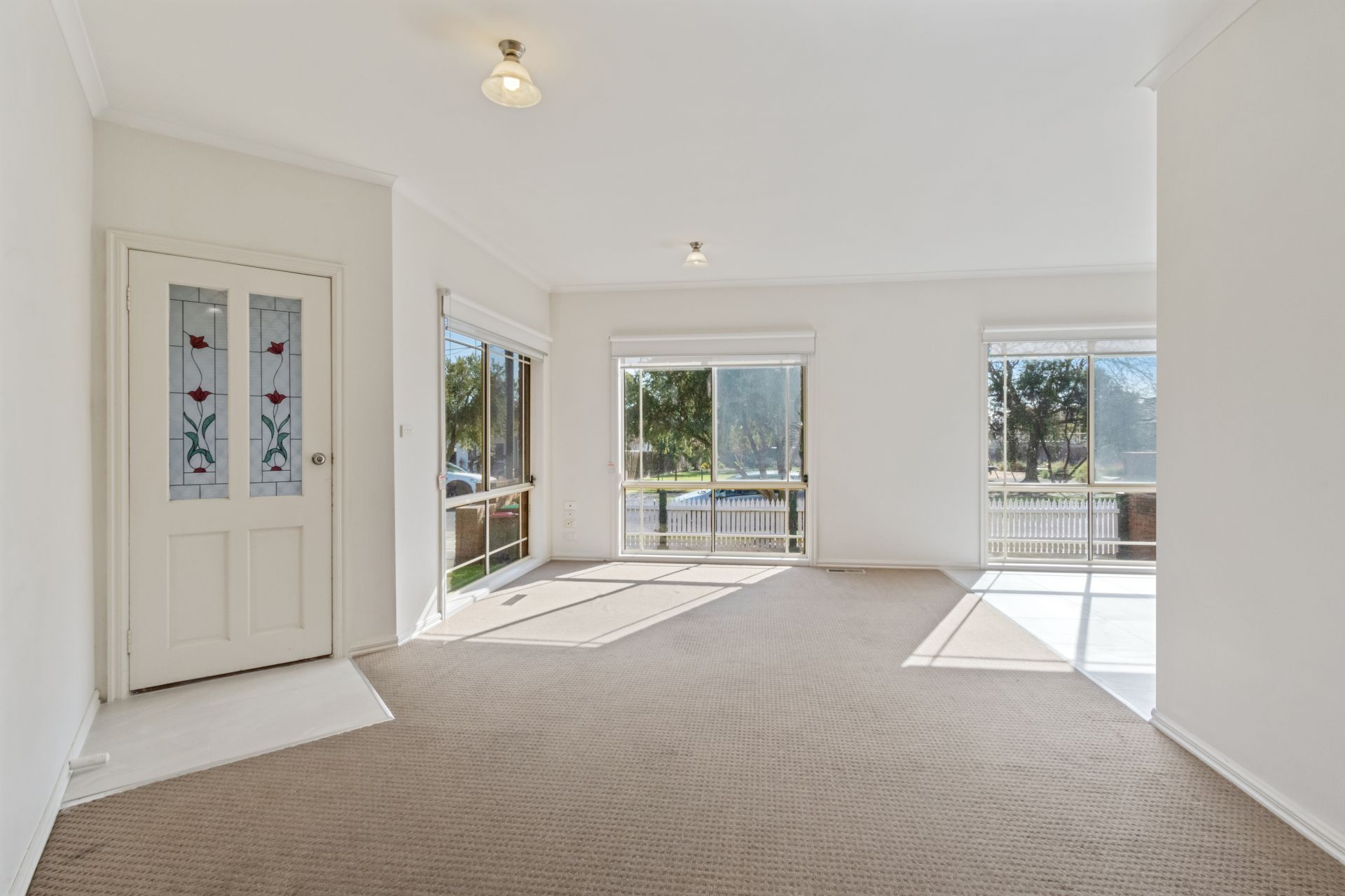 Bright & Spacious Family Home!