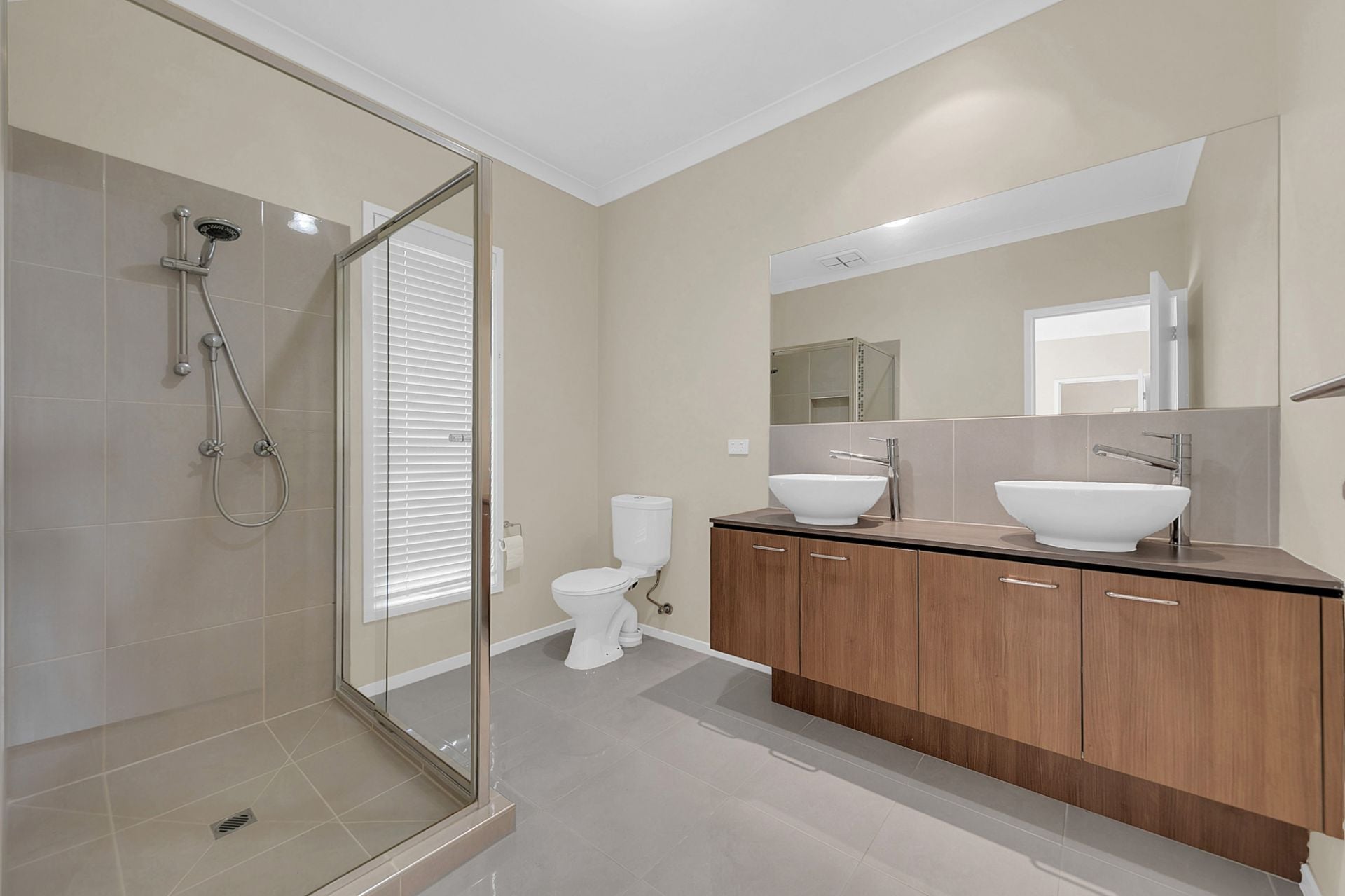 Stunning 3-Bedroom & Rumpus & Study Family Home in Epping – Spacious and Secure Living!