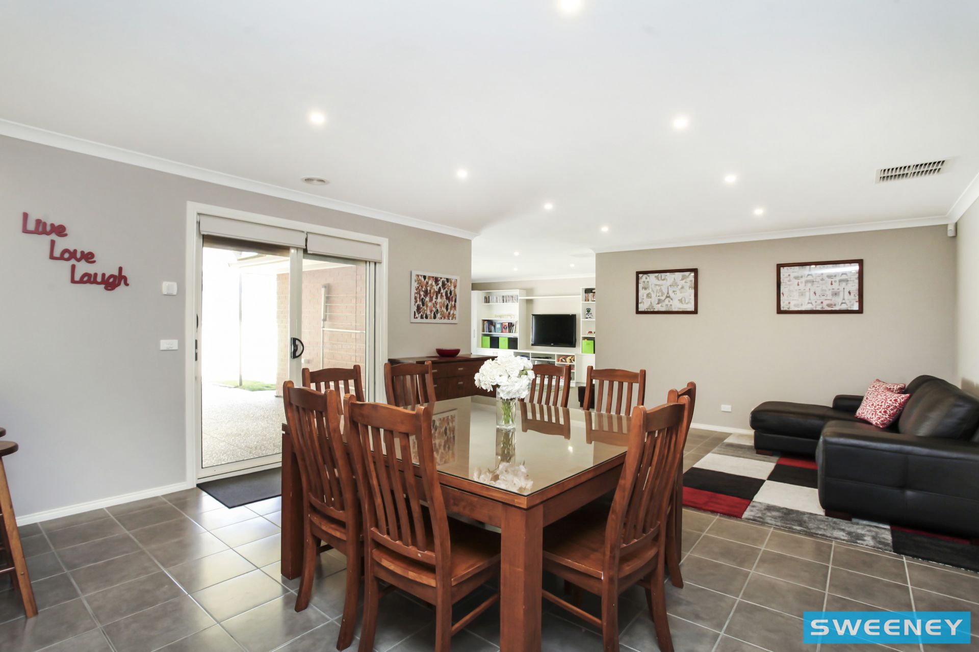 15 Bramshaw Crescent, Hillside - Thumbnail 8