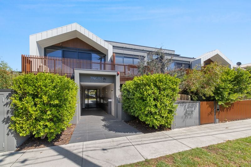 103/23-25 Clapham Street, Thornbury