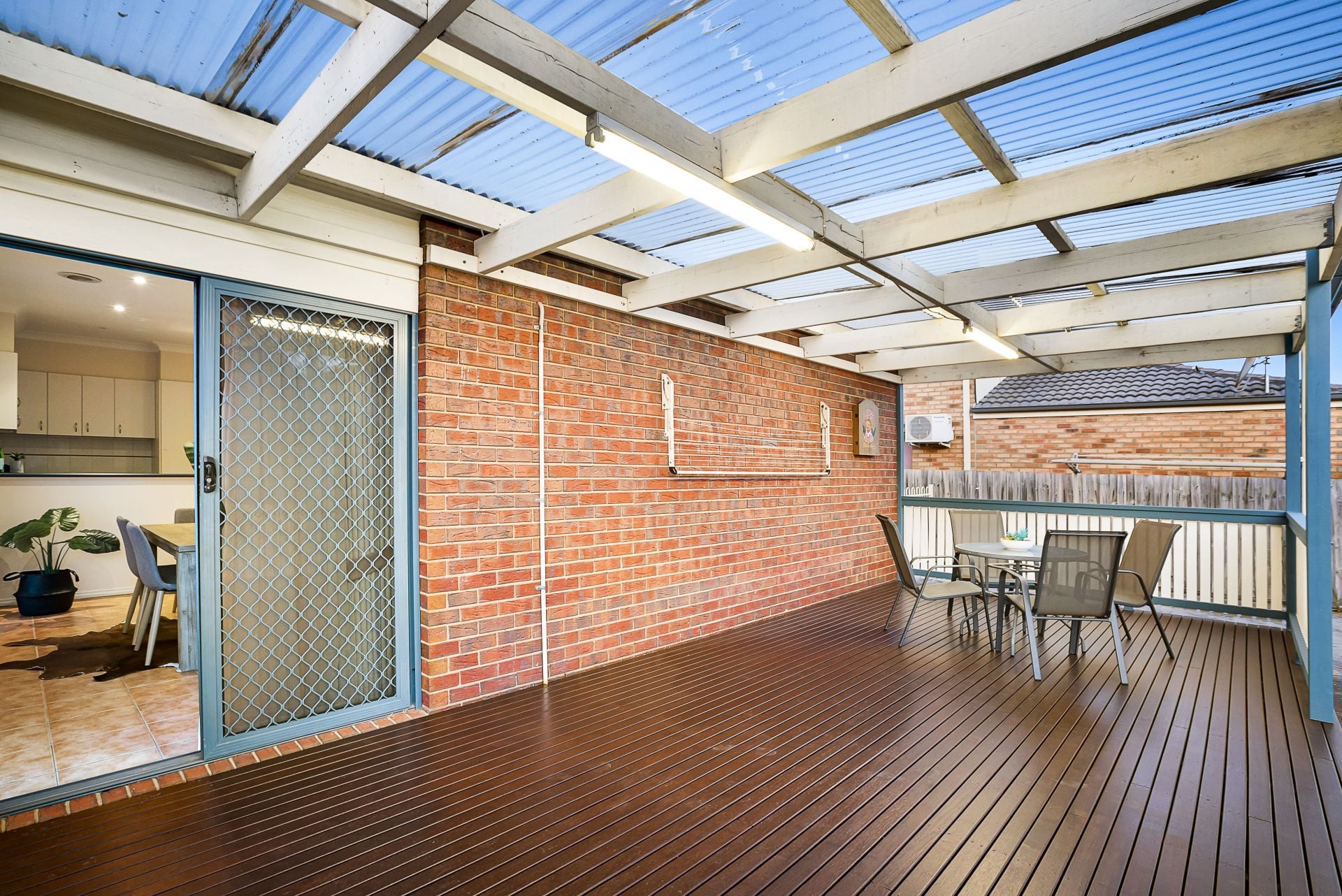 PERFECTLY POSITIONED FOR PERFECT LIVING