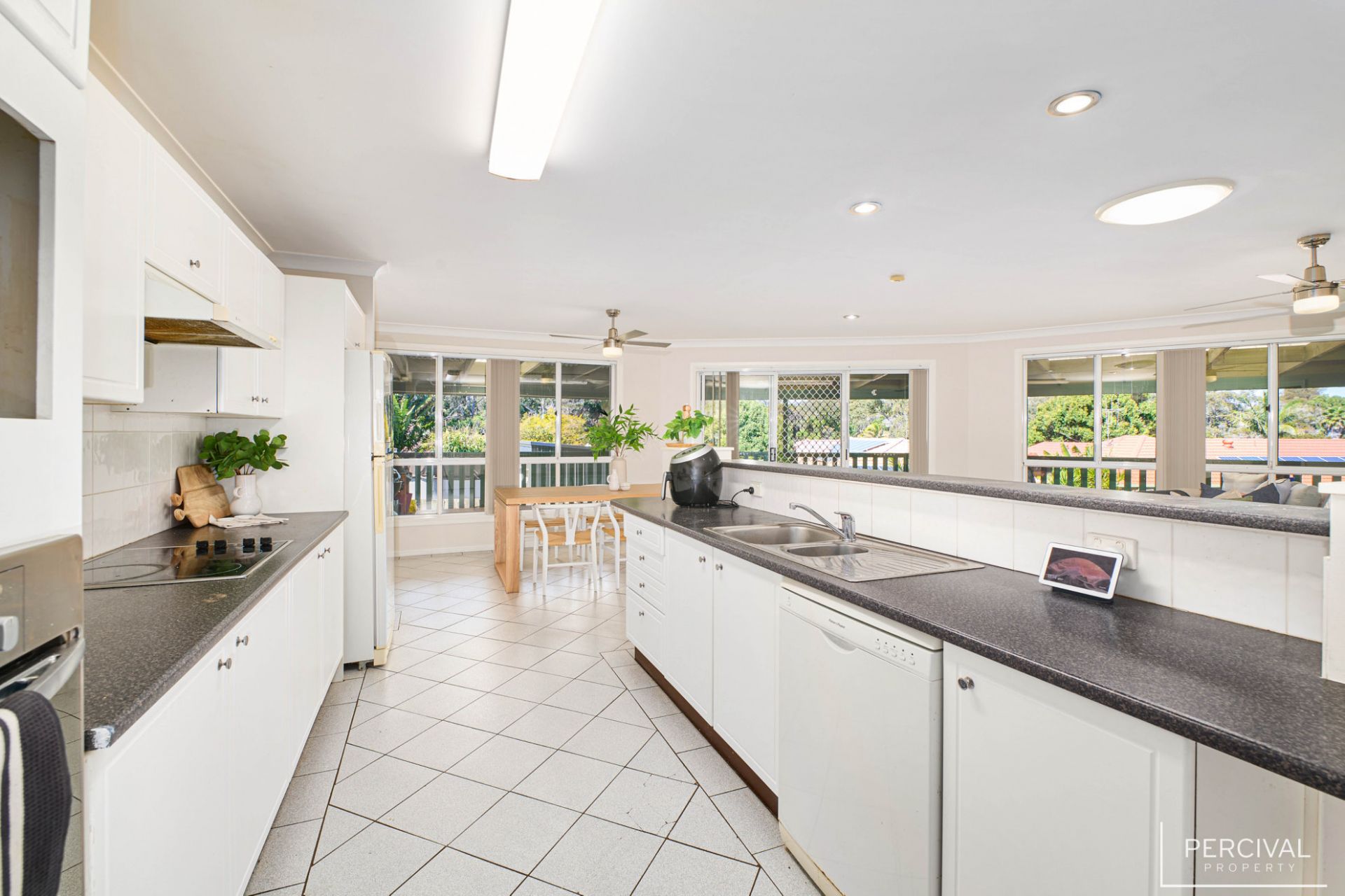 5 Waterford Terrace Port Macquarie NSW, Port Macquarie - Thumbnail 7